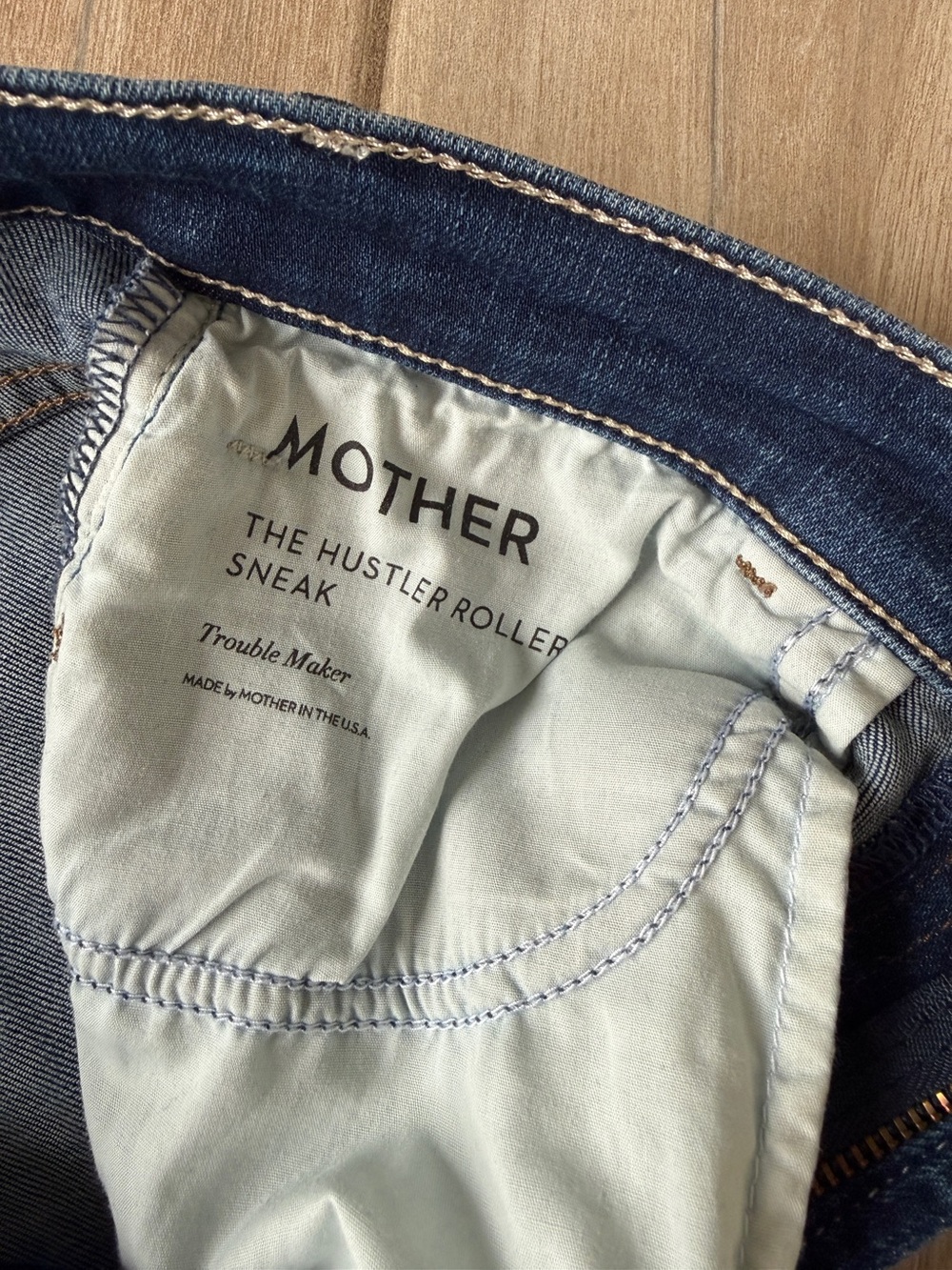 Mother denim the hustler roller sneak jeans in trouble maker size 29 - Picture 3 of 5